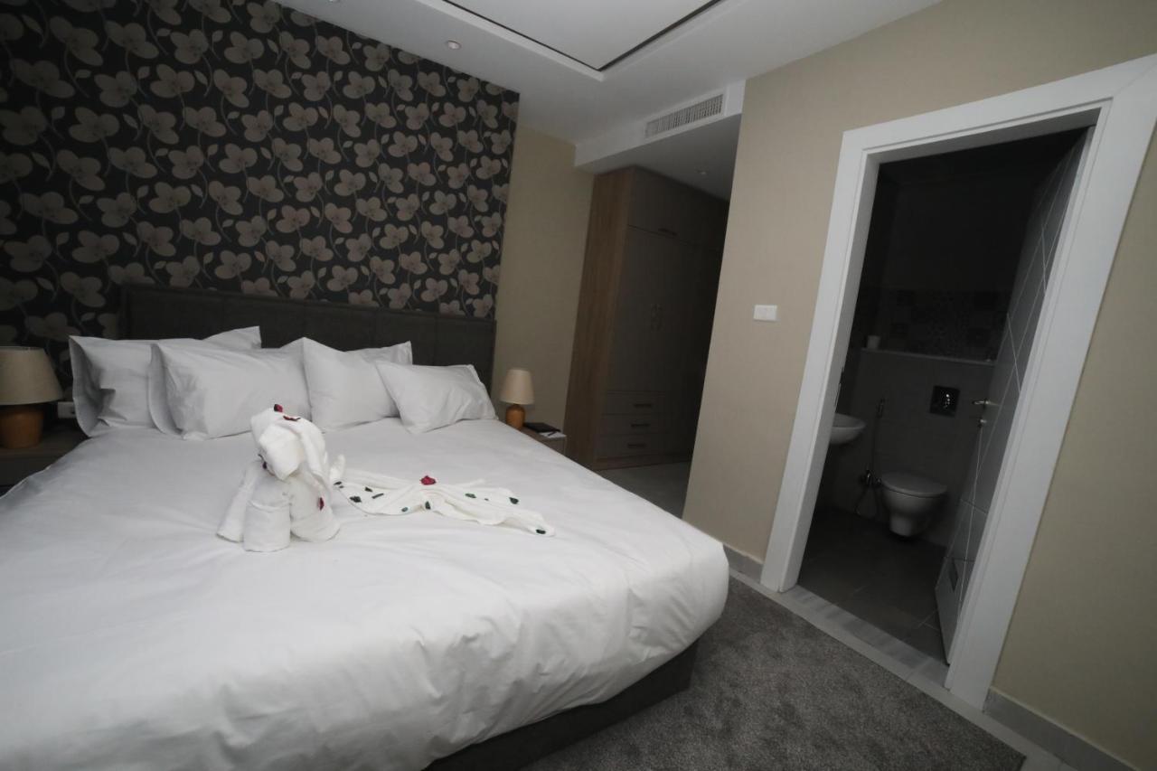 فندق صحارى الخليج Sahara Gulf Hotel Apartments Amã Exterior foto