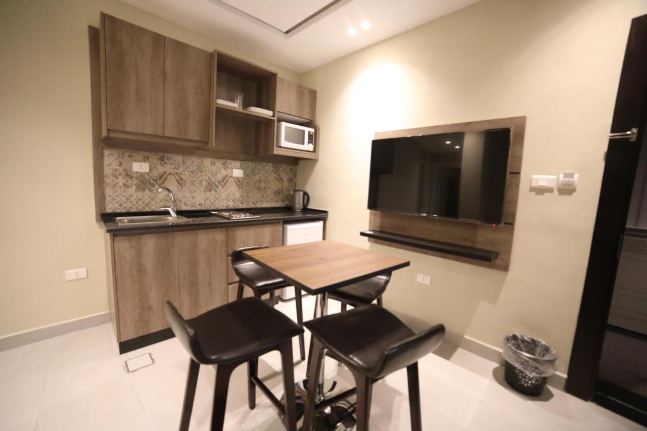 فندق صحارى الخليج Sahara Gulf Hotel Apartments Amã Exterior foto