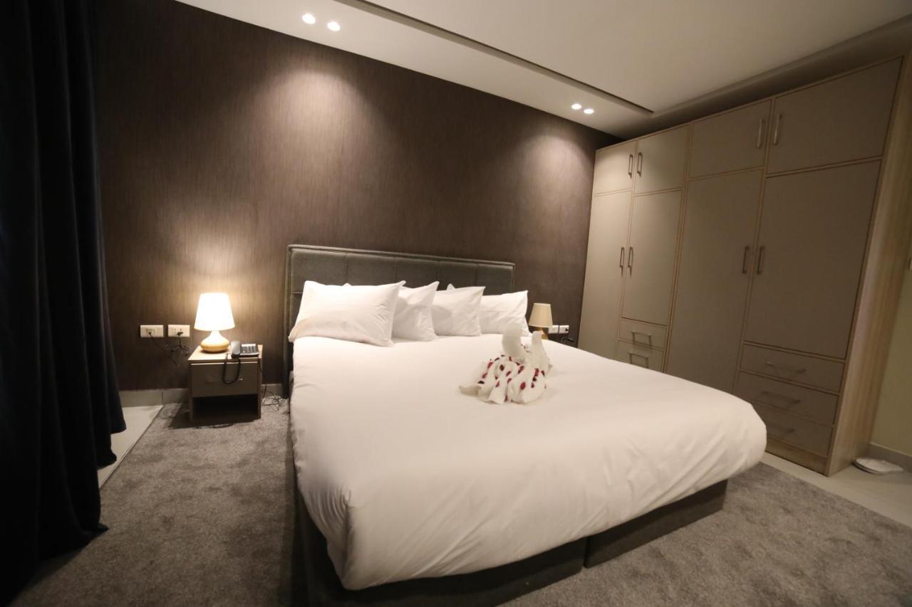 فندق صحارى الخليج Sahara Gulf Hotel Apartments Amã Exterior foto