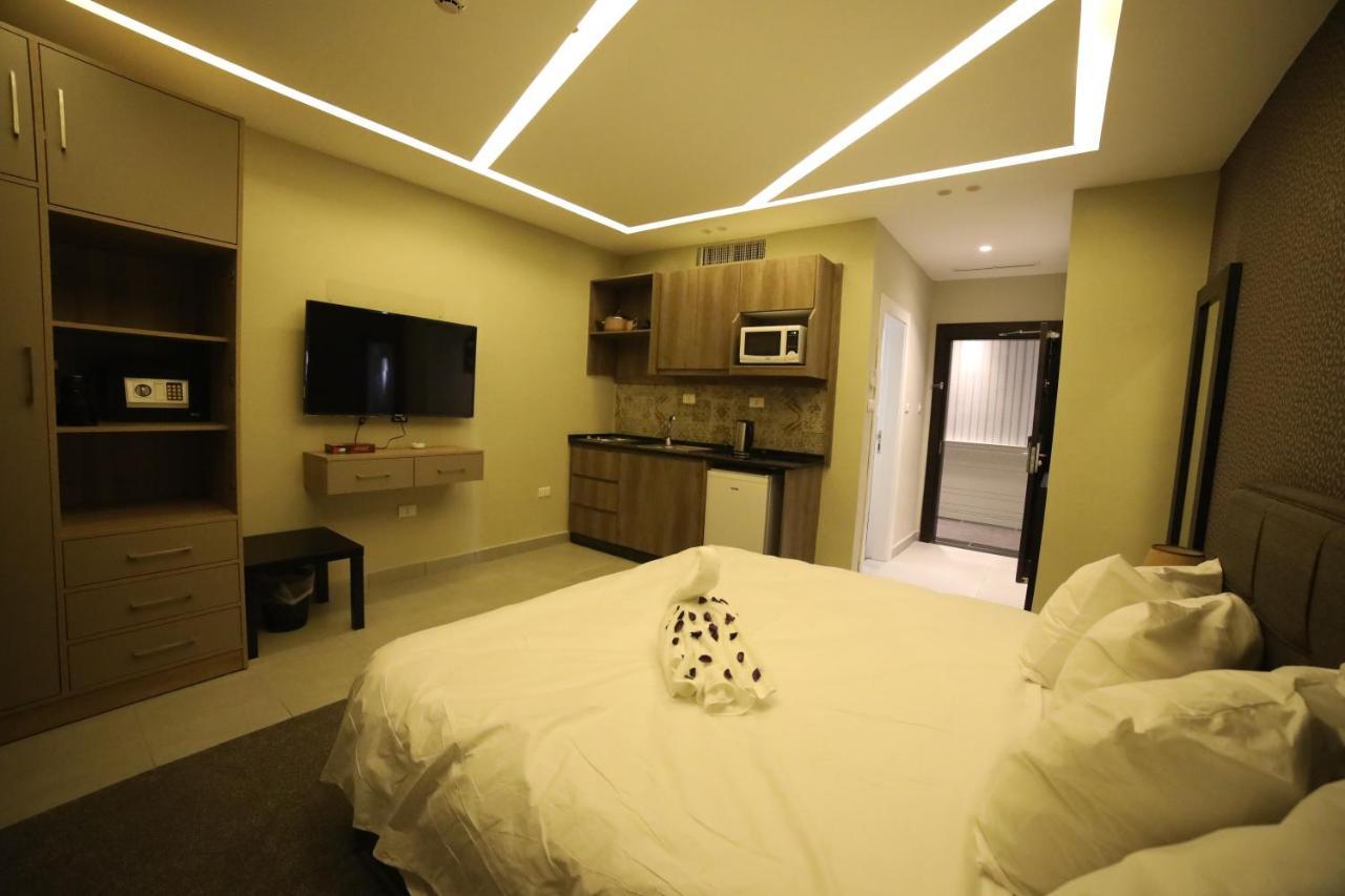 فندق صحارى الخليج Sahara Gulf Hotel Apartments Amã Exterior foto